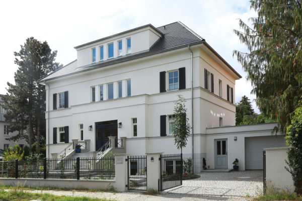 Großzügiges klassisches Einfamilienhaus